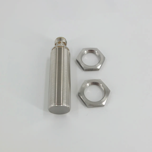 Inductive sensor M18 NO 5 mm